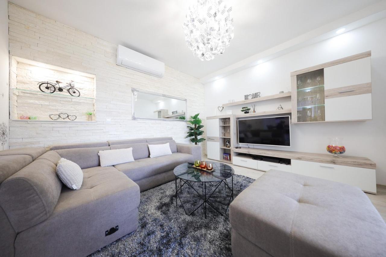 Deluxe Look Apartment Задар Екстериор снимка