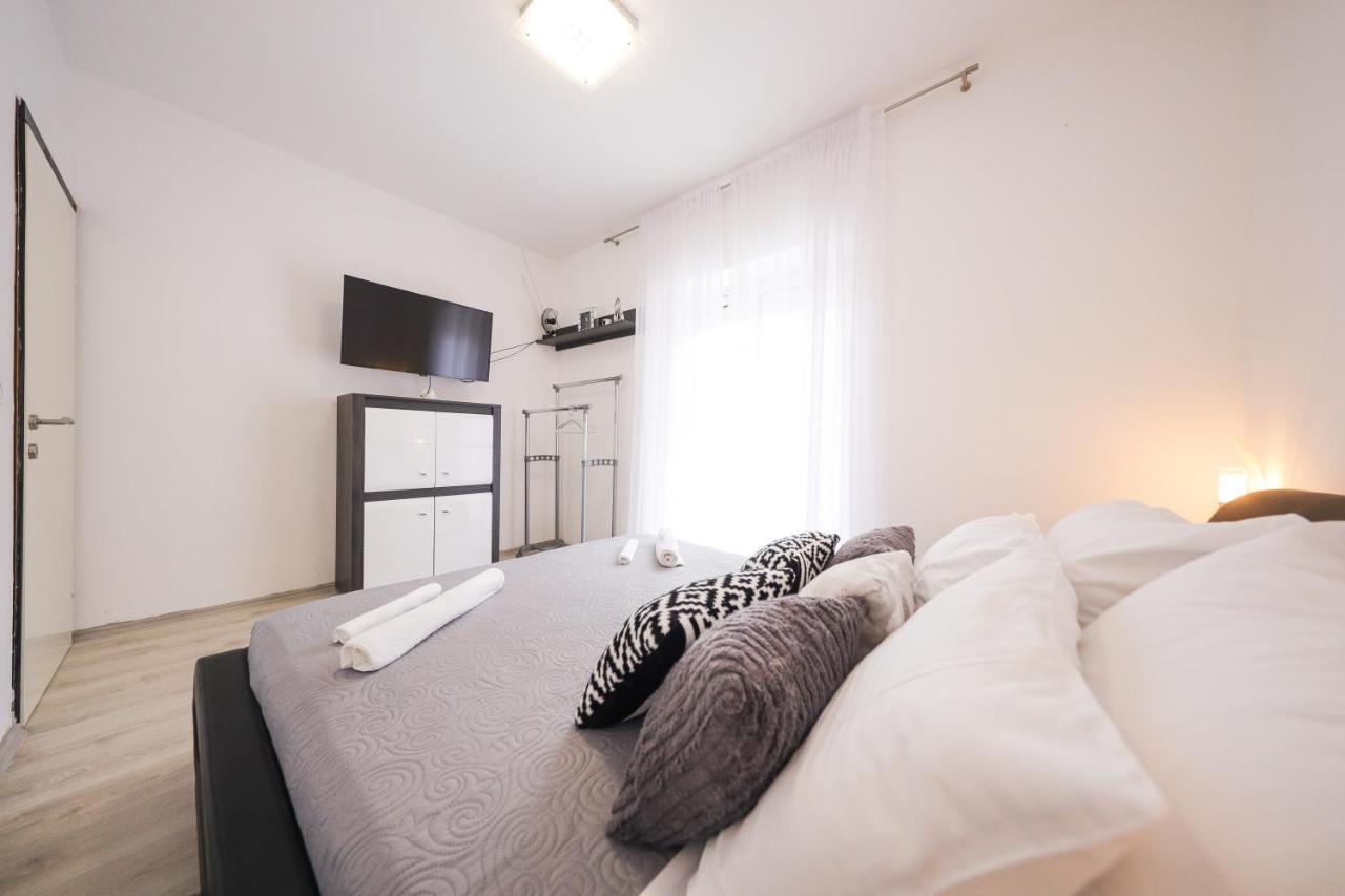Deluxe Look Apartment Задар Екстериор снимка